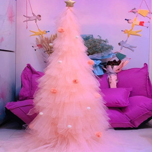 Tulle Christmas Tree - DIY Kit - Elegant Purple - ApolloBox