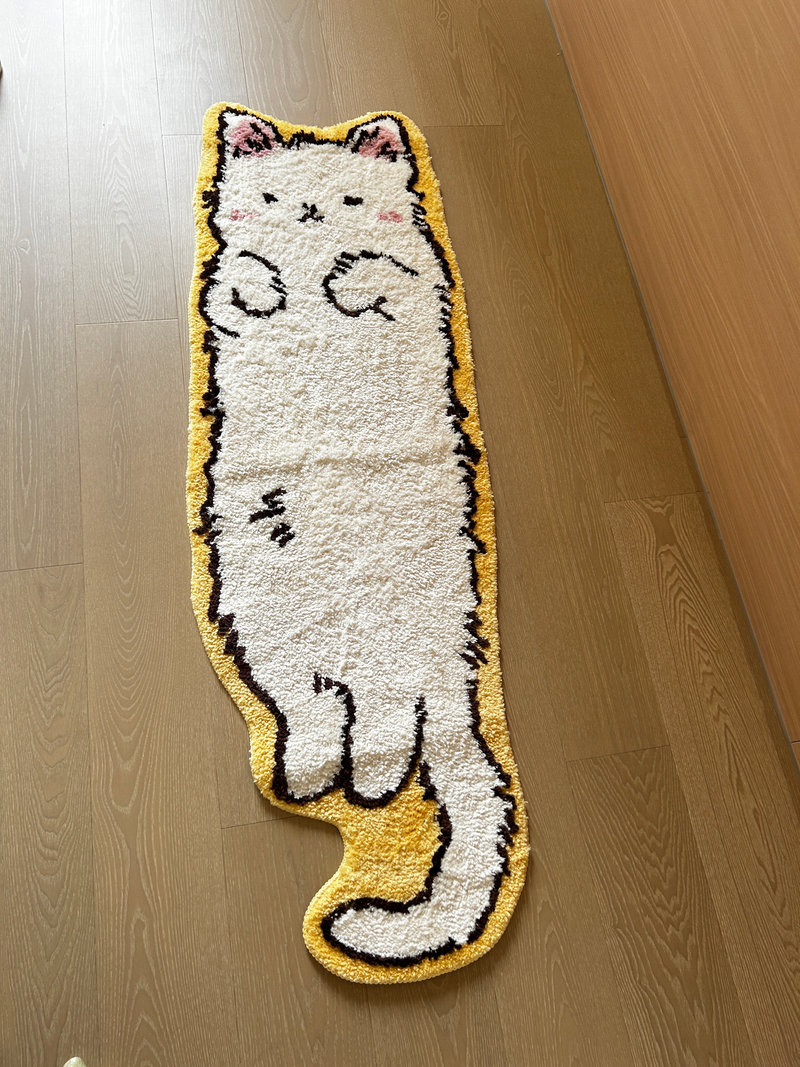 Cute Cat Rug - Synthetic Fiber - White - Orange from Apollo Box