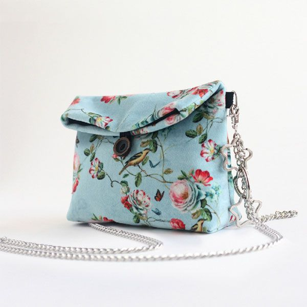 Florals Messenger Bag - ApolloBox