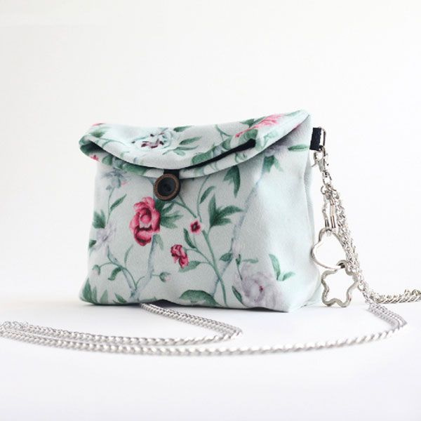 Florals Messenger Bag - ApolloBox