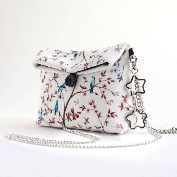 Florals Messenger Bag - ApolloBox