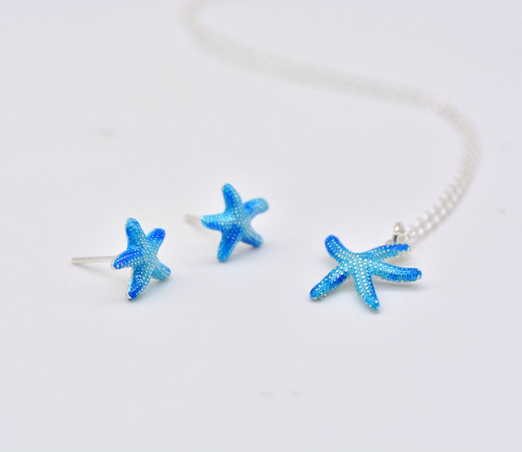 Blue starfish clearance necklace