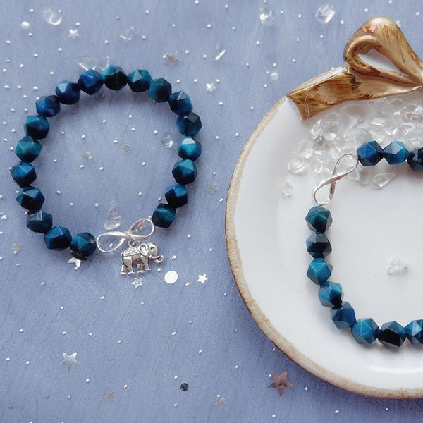 Blue Tiger Eye Crystal Bracelet - ApolloBox