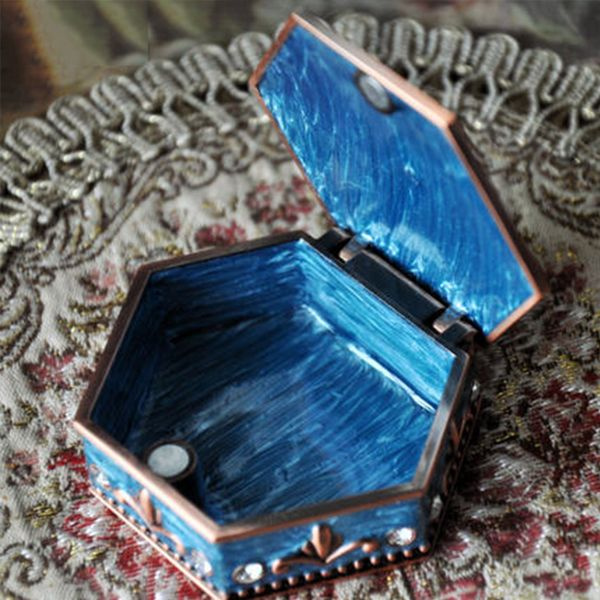 Hexagon Star Trinket Box - ApolloBox