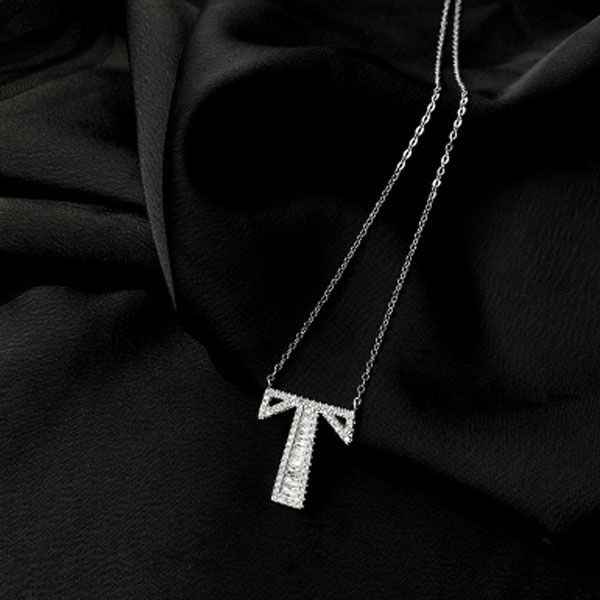 Initial Pendant Necklace - ApolloBox