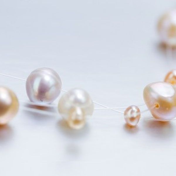 Natural White Freshwater Floating Pearl Necklace 
