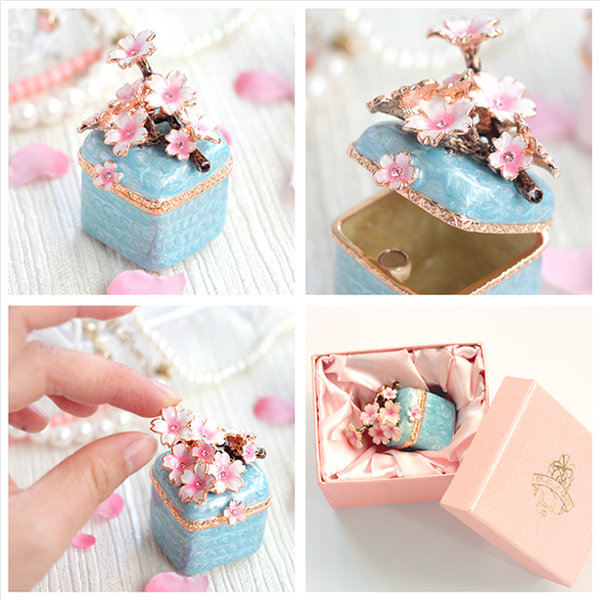 From JAPAN,Beautiful Cherry orders blossoms Jewelry Box,jewelry case,ring box,SAKURA,butterfly,birthday,friend,interior gift