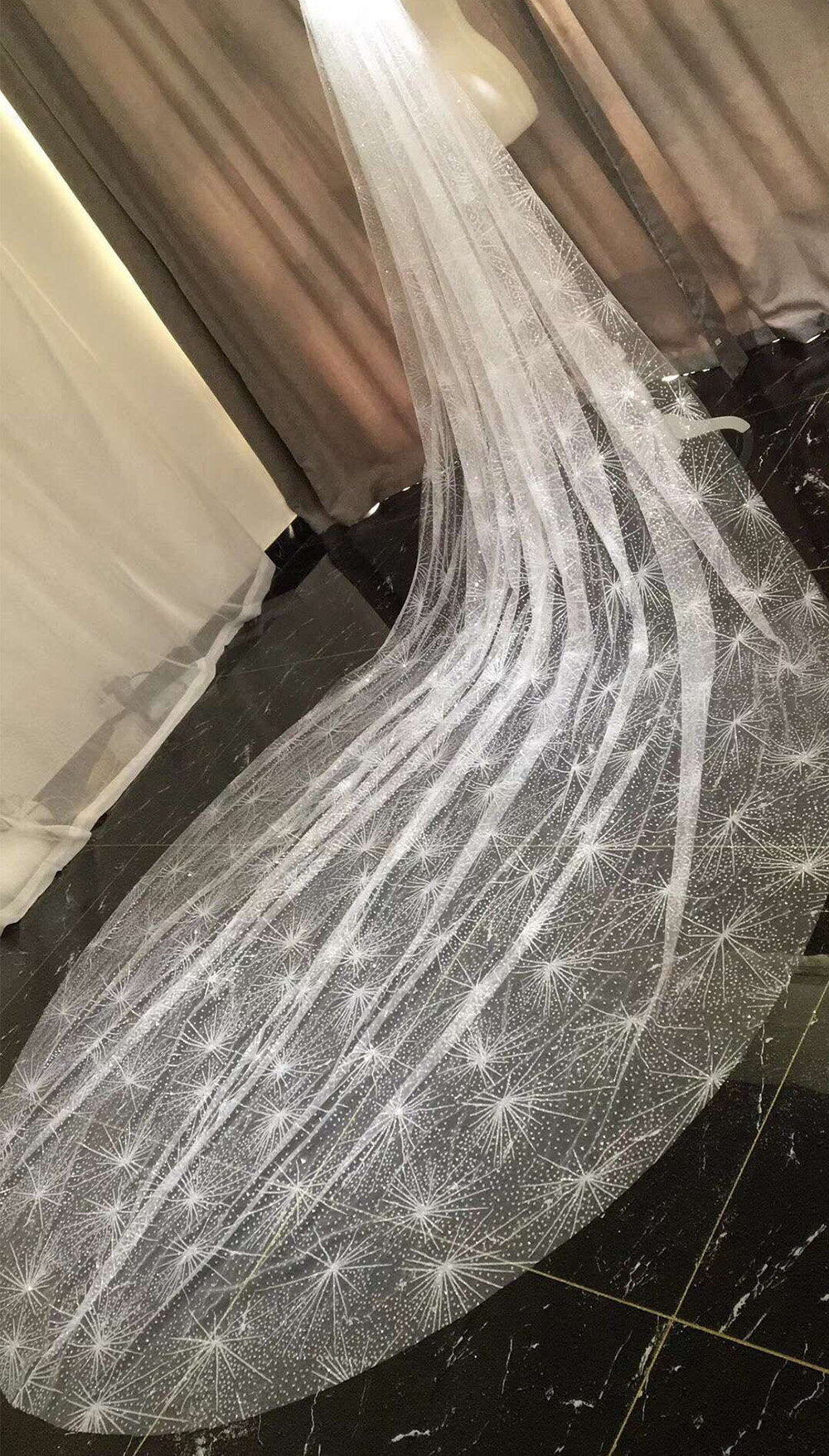 Vintage Inspired Floor Length Wedding Veil - ApolloBox