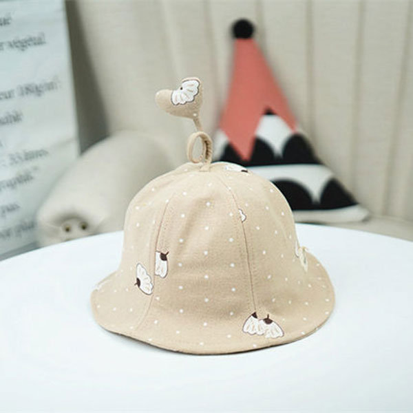 Baby Heart Bucket Hat - ApolloBox