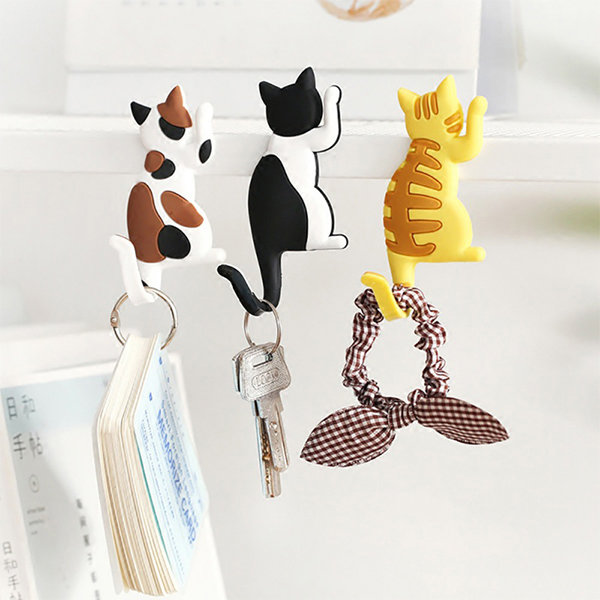 Cat Magnetic Hook from Apollo Box