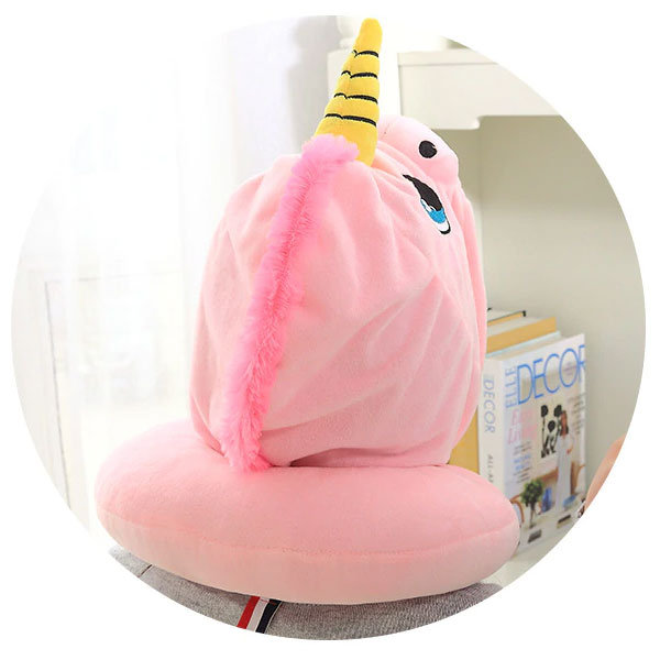 Unicorn hooded neck top pillow