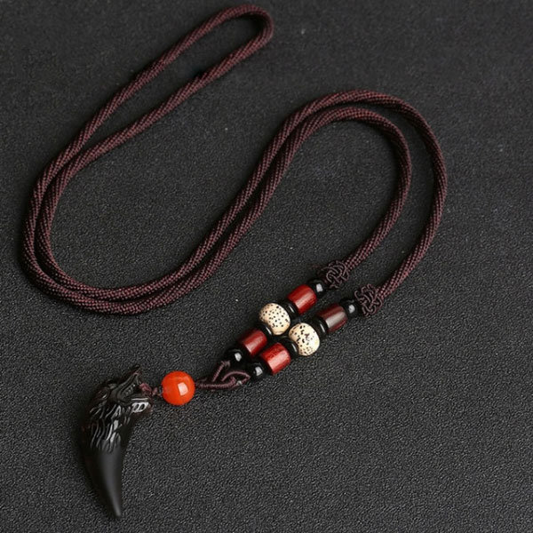 Wolf Fang Necklace - ApolloBox