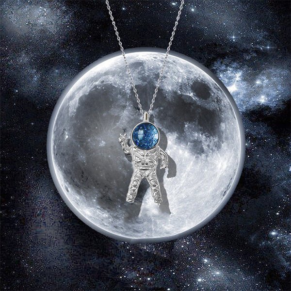 Space/Planet Gifts Moon Astronaut Necklace Sterling Silver Astronaut  Spaceman Sp