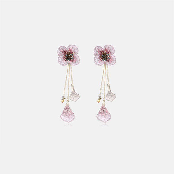 Handmade Flower Earrings - ApolloBox