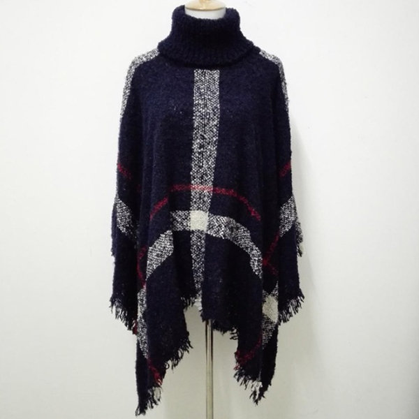 Plaid Knit Poncho - ApolloBox