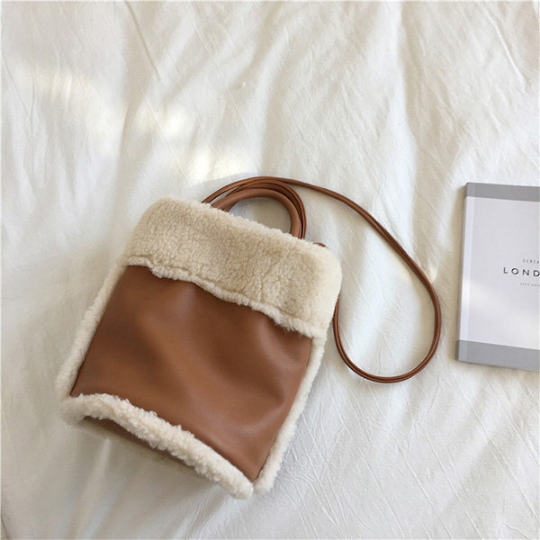 Wool Bucket Handbag - ApolloBox