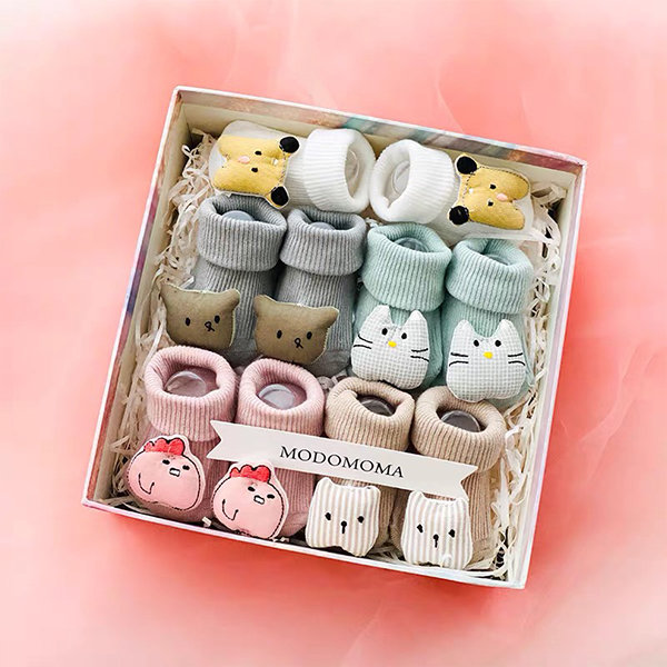 Baby socks shop gift