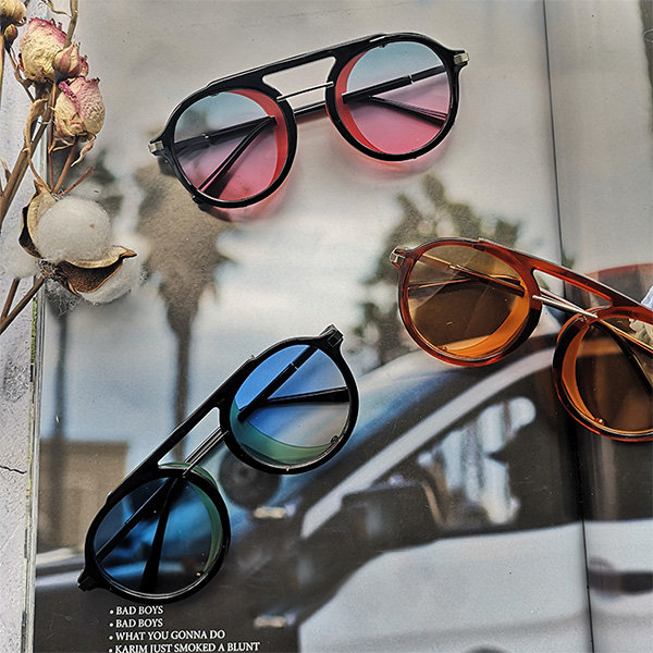 Round Sunglasses With Side Shields