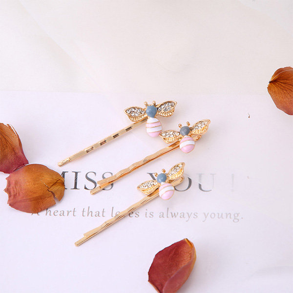 Butterfly Hair Clip - ApolloBox