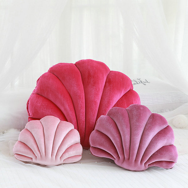 Stylish Shell Pillow ApolloBox