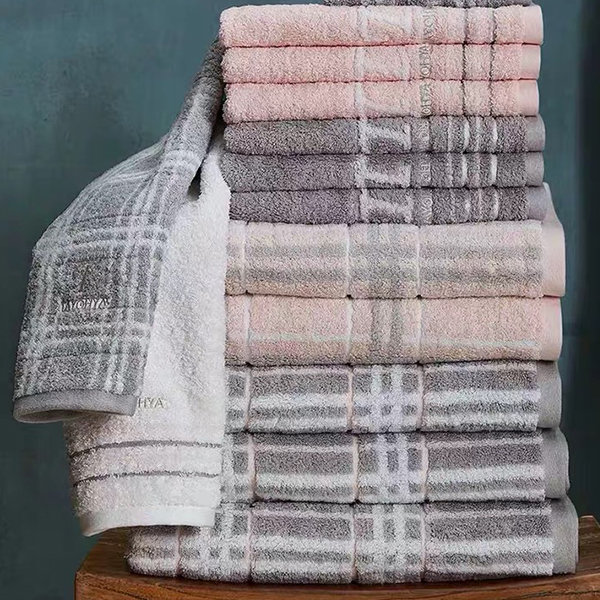 Plaid Bath Towels