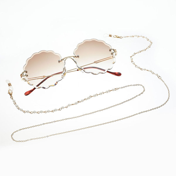 Faux Pearl Glasses Chain  Sunglass Strap in Gold with Pearls