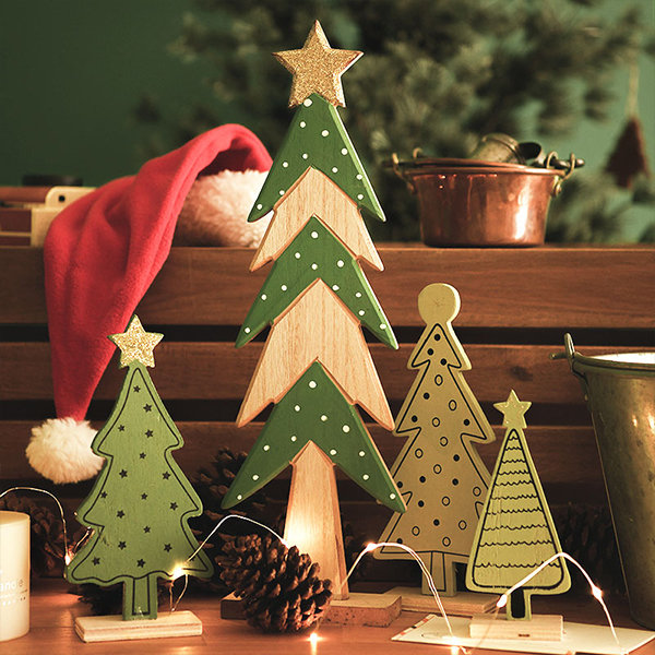 Wooden Christmas Tree Decor from Apollo Box