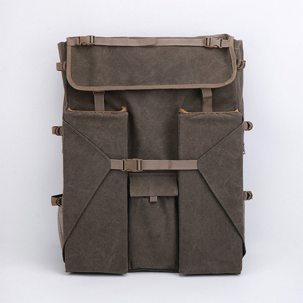 Canvas Backpack for Artists - Large Capacity - Black - Brown