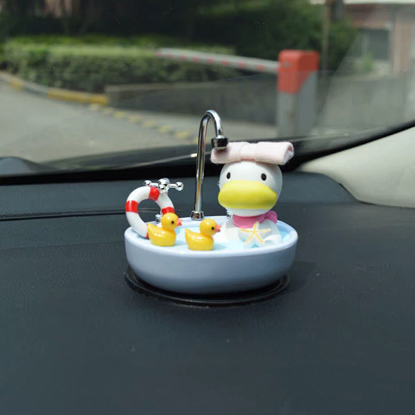 Bathtub Duck Car Decoration - ApolloBox