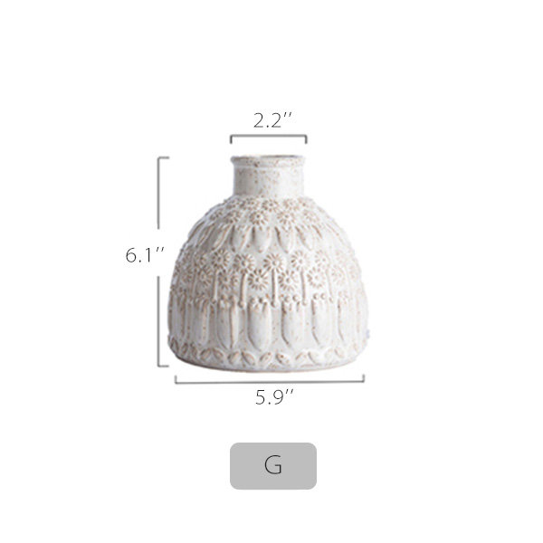 Handmade Clay Vase - ApolloBox