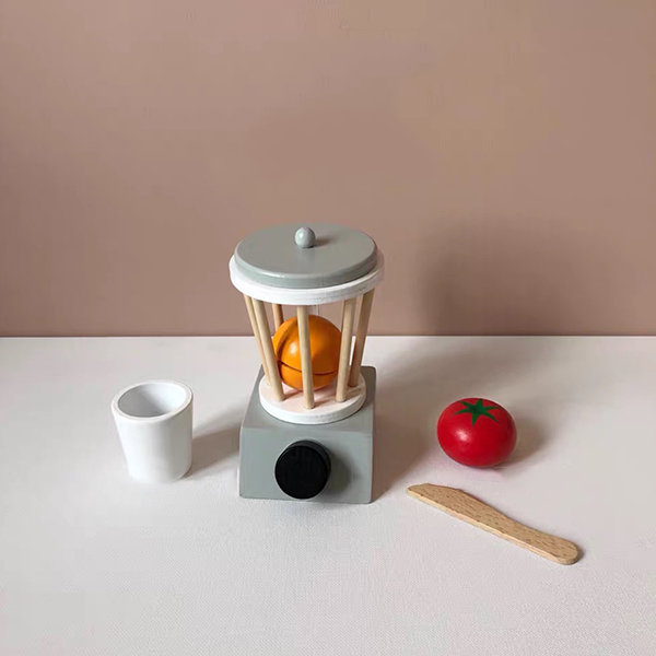 The Baby Concept Wooden Kitchen Blender Toy Set – Thebabyconcept