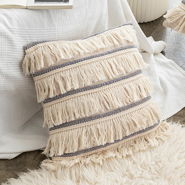 Tassel Pillowcase - ApolloBox