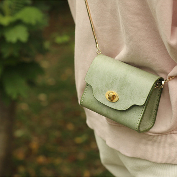 Vintage Messenger Bag from Apollo Box