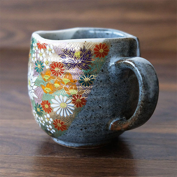 Floral Ceramic Mug - Made in Japan - 10 oz - ApolloBox