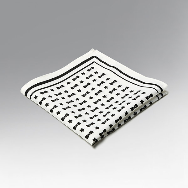  Korean Themed Towel / Handkerchief Set - Hunminjeongeum Print Pocket  Square (Black Towel & White Handkerchief) : Clothing, Shoes & Jewelry