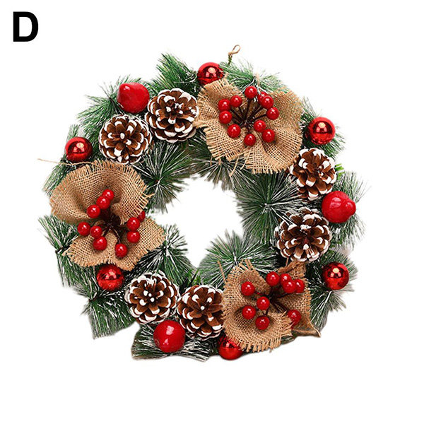 Handcrafted Christmas Wreaths - ApolloBox