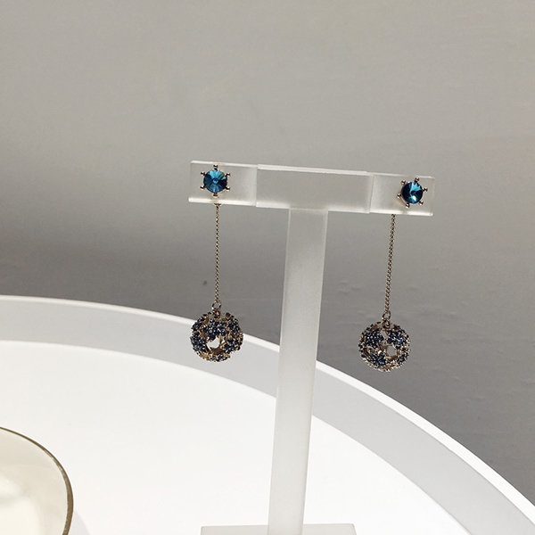 Full Diamond Ball Earrings - ApolloBox