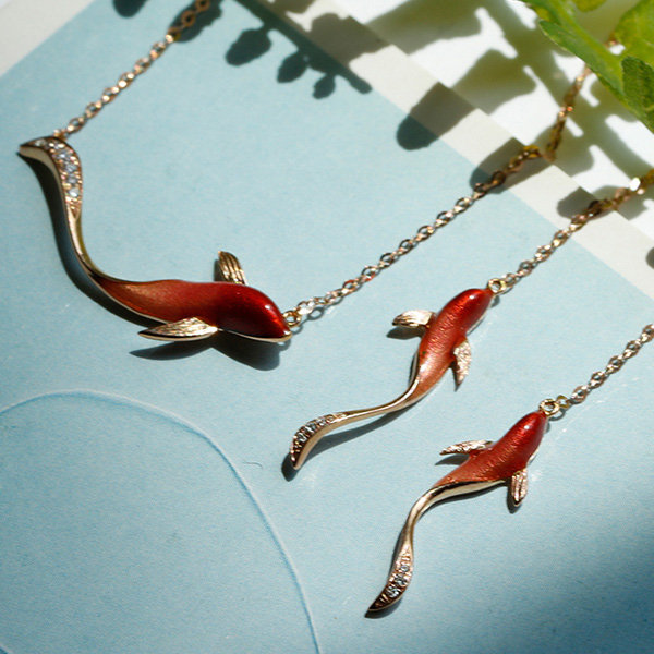 Fashion Jewelry for Women Gold Fish Pendant Carp Shape Auspicious with  Stainless Steel Necklace - China Jewelry and Fashion Jewelry price |  Made-in-China.com