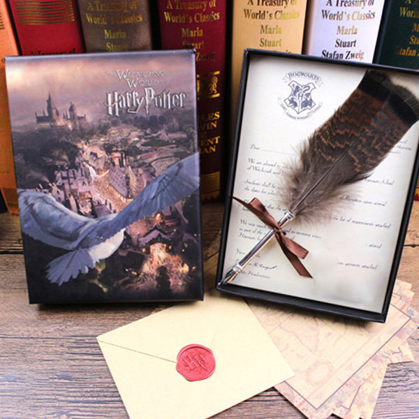 Journal & Quill Pen Gift Set - ApolloBox