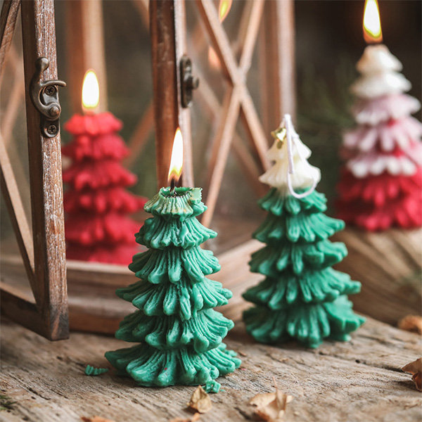 Pine Tree Cristmas Holiday Candle - Funny Blue Spruce Pine Tree