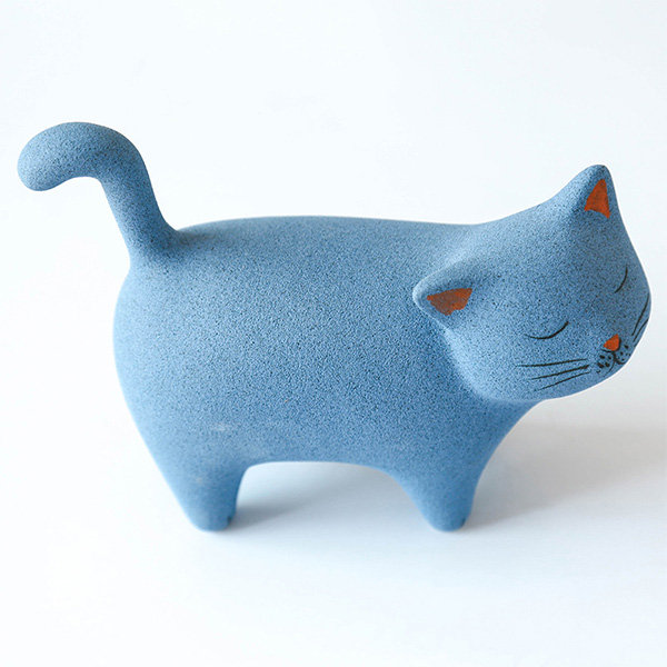 Cute Cat Ceramic Decor from Apollo Box  Clay art projects, Animal  sculptures, Ceramics ideas pottery