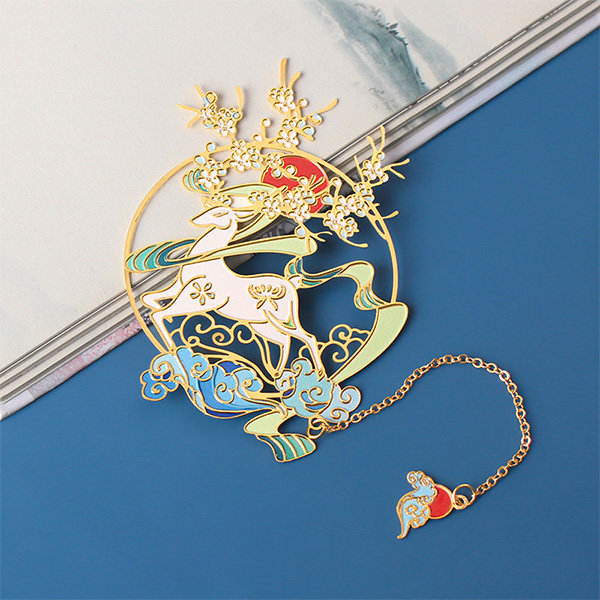 Chinese Style Metal Bookmarks Classical Hollowed Folding Fan Design Brass  Book Clip Flowers Fish Peacock Deer Phoenix Bookmark - Yahoo Shopping