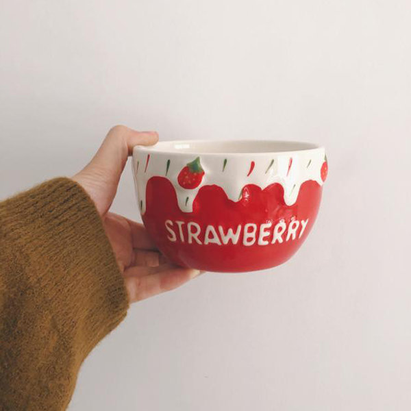 Pretty Strawberry Themed Ceramic Bowl - ApolloBox