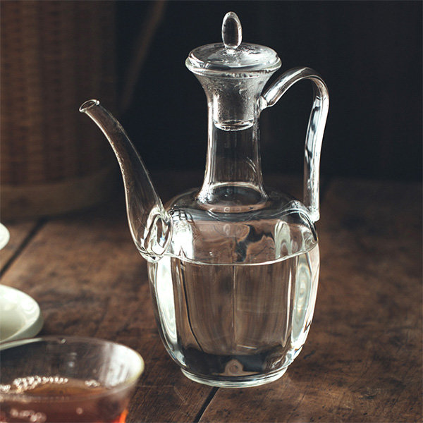 Heat Resistant Glass Jug - ApolloBox