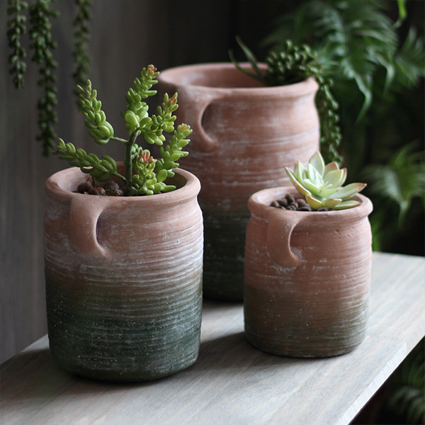 Rustic Design Planter - ApolloBox