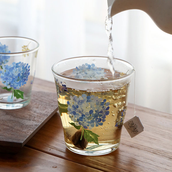 Floral Glass Coffee Cup, Hydrangea Garden Glass Iced Coffee Cup