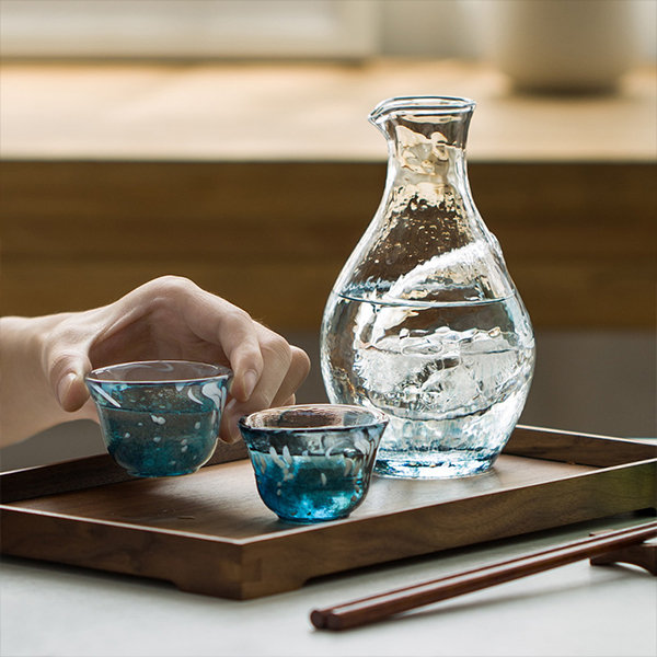 Japanese Sake Set - Sake Flask with Ice Compartment - Blue