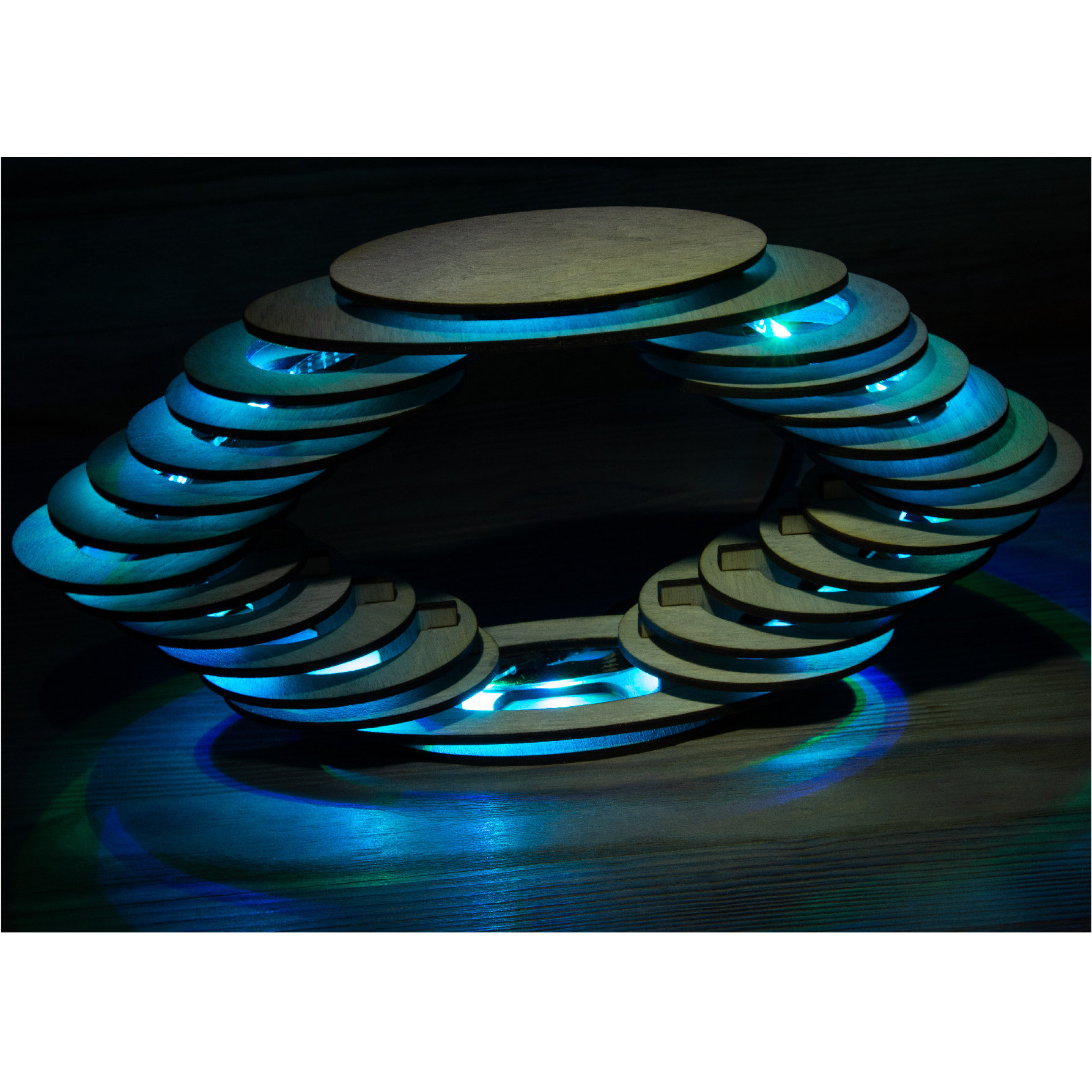 Mappe mumlende chokerende Futuristic Spiral Elipse Shape Lamp | Sci-fi Punk Style LED RGB Lamp |  Handmade Night Lamp | Cyberpunk Futurism Style - ApolloBox