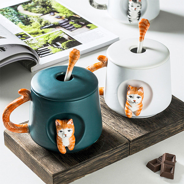 3D Cat Mug and Spoon from Apollo Box