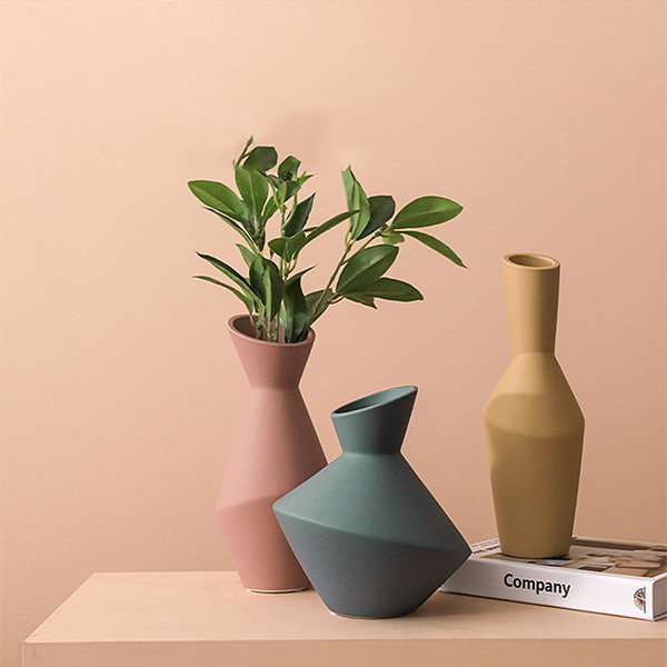 Trendy Ceramic Vases from Apollo Box